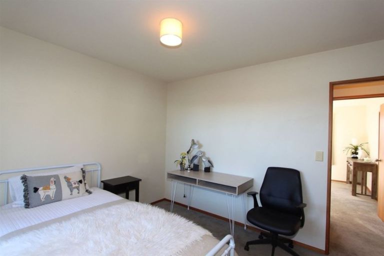 Photo of property in 339 Keyes Road, New Brighton, Christchurch, 8083