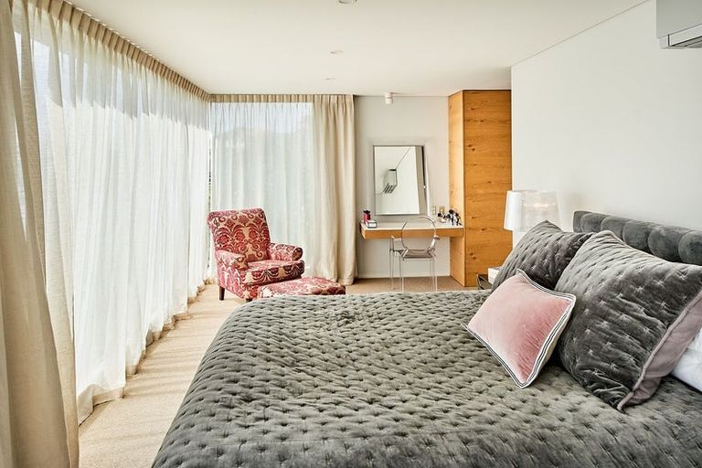 Photo of property in 51 Amesbury Drive, Churton Park, Wellington, 6037