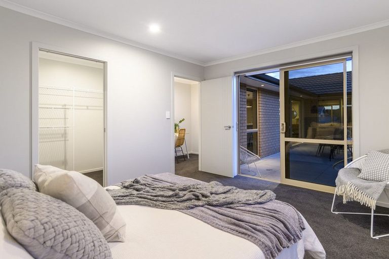 Photo of property in 18 Harding Drive, Papamoa Beach, Papamoa, 3118