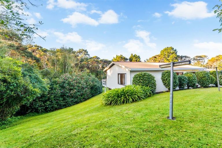 Photo of property in 14 Chardon Place, Henderson, Auckland, 0612