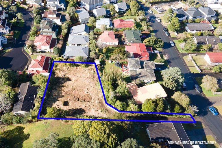 Photo of property in 10 Lavery Place, Sunnynook, Auckland, 0632