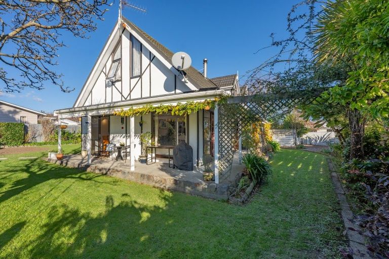 Photo of property in 56 Te Manuao Road, Otaki, 5512