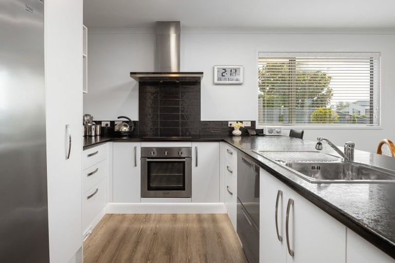 Photo of property in 10 Easthaven Place, Redwoodtown, Blenheim, 7201