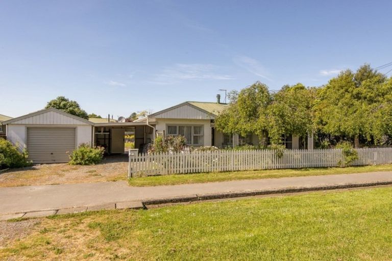 Photo of property in 20 Hastings Street, Southbridge, 7602