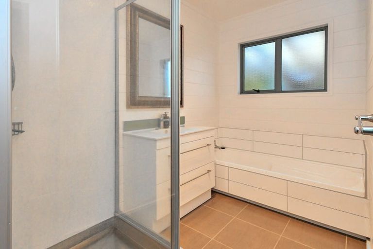 Photo of property in 305 Fitzgerald Road, Drury, 2577