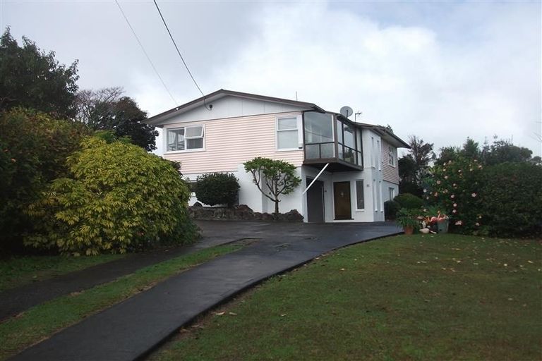 Photo of property in 35 Elliott Avenue, Bayview, Auckland, 0629