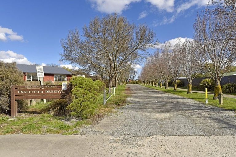 Photo of property in 68 Englefield Road, Northwood, Christchurch, 8051
