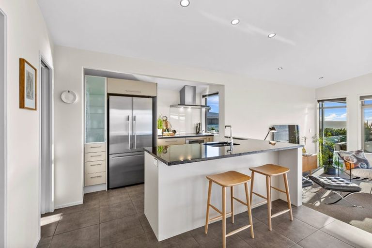 Photo of property in 42 Waitea Road, Muriwai, Waimauku, 0881