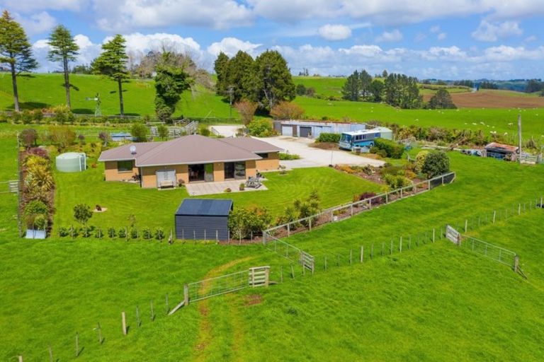 Photo of property in 617a Kaipikari Road, Urenui, 4375