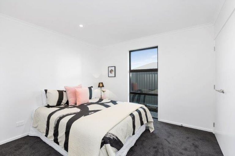 Photo of property in 76 Shields Street, Clyde, 9330