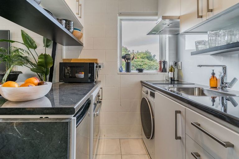 Photo of property in 1/38 Drivers Road, Maori Hill, Dunedin, 9010