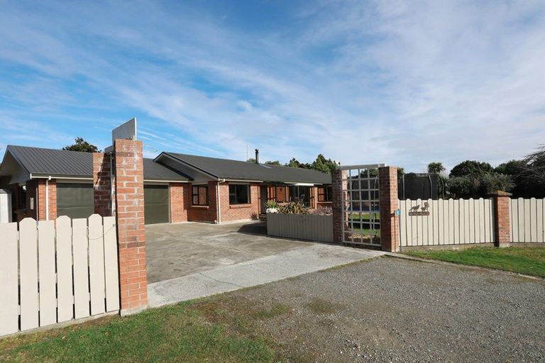 Photo of property in 10 Tui Place, Otatara, Invercargill, 9879