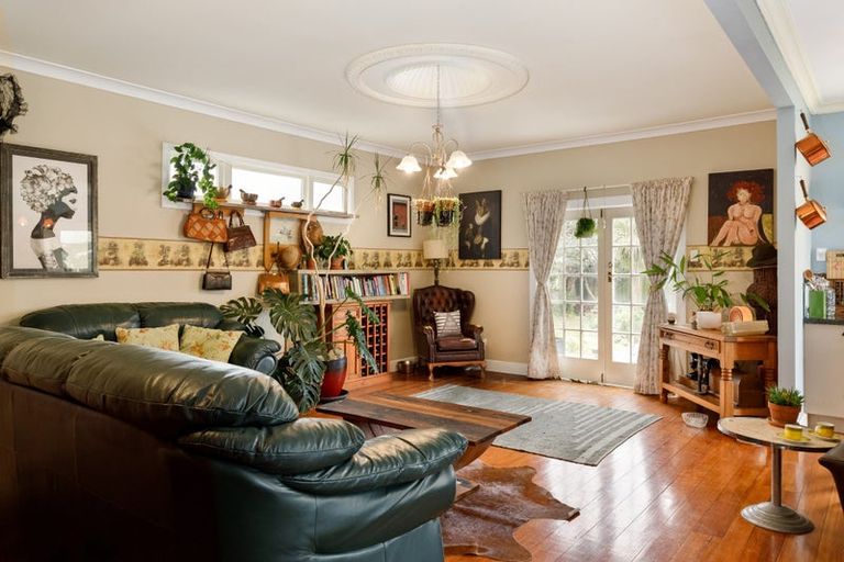 Photo of property in 67 Seddon Street, Ward, Seddon, 7285