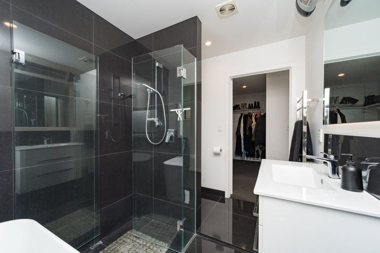 Photo of property in 423b Featherston Street, Palmerston North, 4414