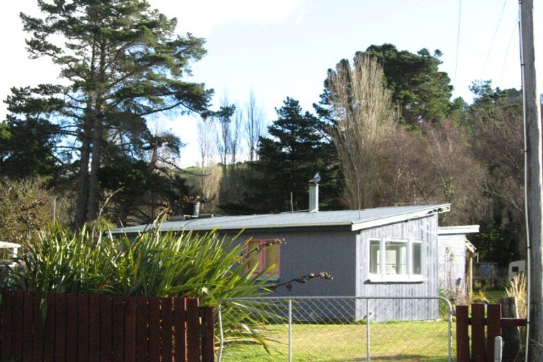 Photo of property in 69 Driver Street, Long Beach, Port Chalmers, 9081