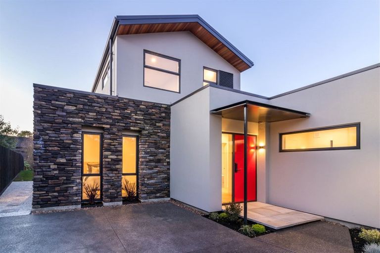 Photo of property in 88c Hinau Street, Riccarton, Christchurch, 8041