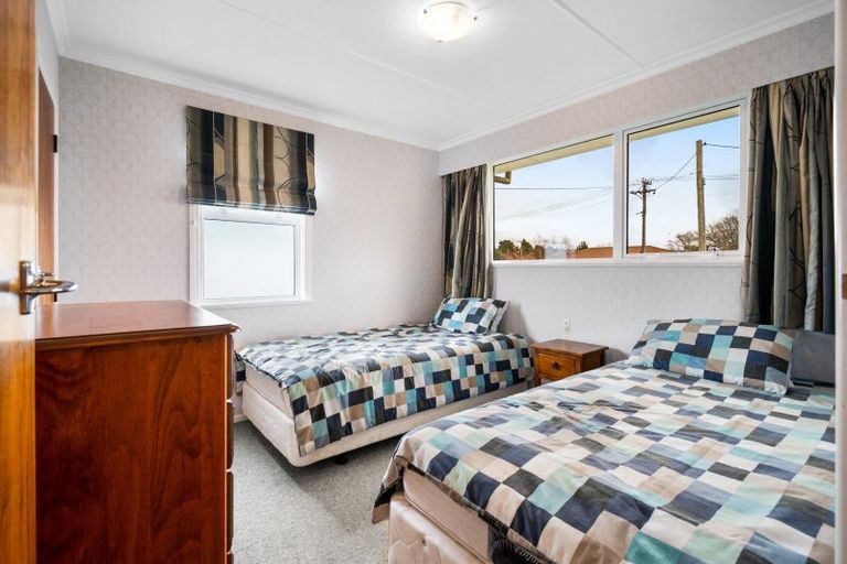 Photo of property in 11 Oxford Street, Marton, 4710