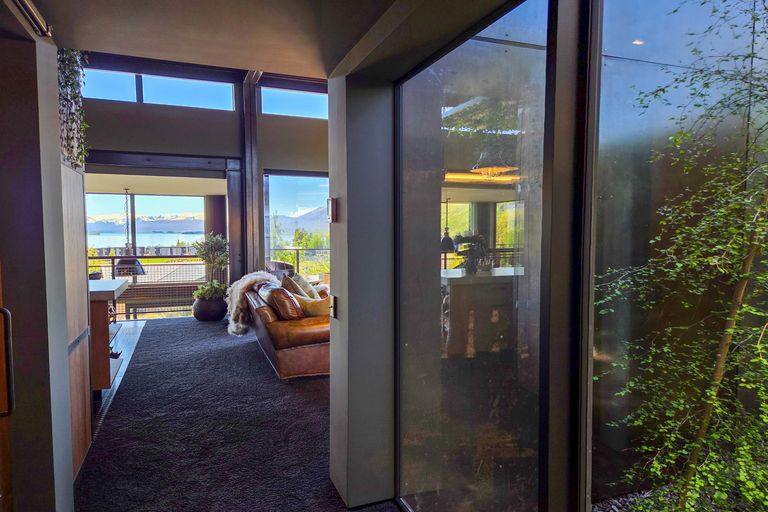 Photo of property in 21 D'archiac Drive, Lake Tekapo, 7999