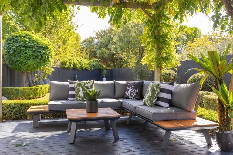 Photo of property in 1 Hawthorne Street, Strowan, Christchurch, 8052