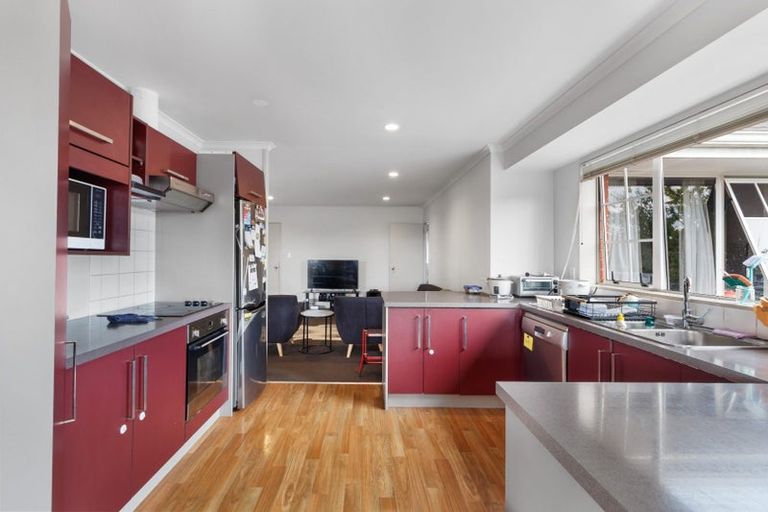 Photo of property in 14 Everton Place, Grandview Heights, Hamilton, 3200