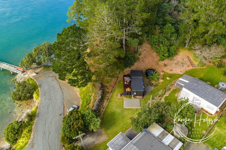 Photo of property in 164 Komiti Road, Tinopai, 0593