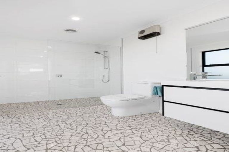 Photo of property in 76 Shields Street, Clyde, 9330