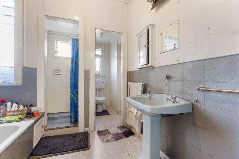 Photo of property in 27 Kawatiri Avenue, Gonville, Whanganui, 4501