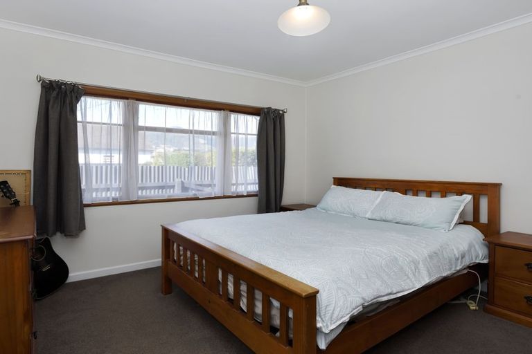 Photo of property in 60 Parkers Road, Tahunanui, Nelson, 7011
