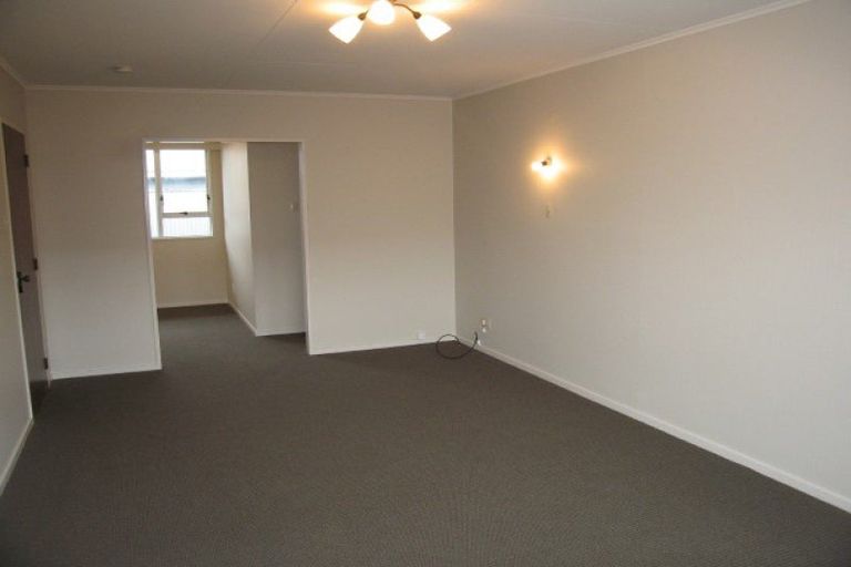Photo of property in 70c Featherston Street, Takaro, Palmerston North, 4412