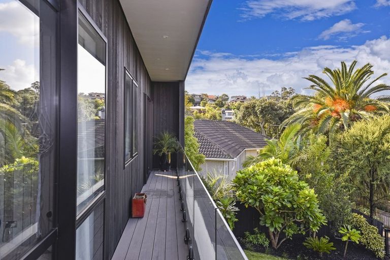 Photo of property in 64b Heathcote Road, Castor Bay, Auckland, 0620