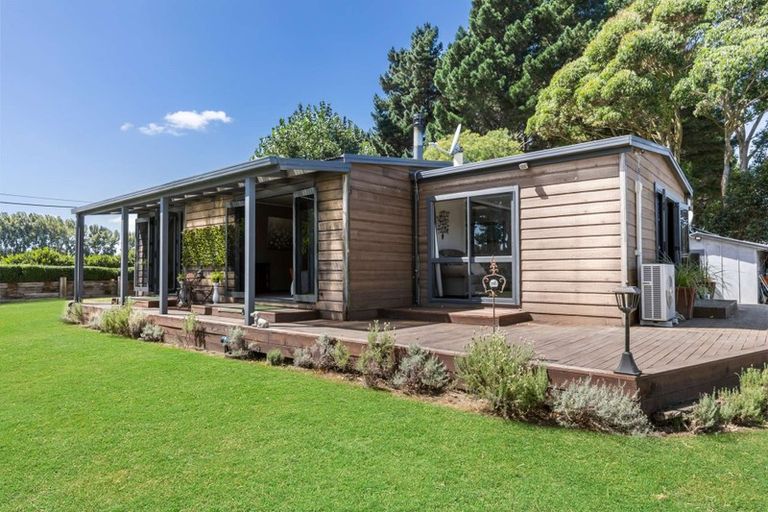 Photo of property in 1345 Kellow Road, Himatangi, Palmerston North, 4477