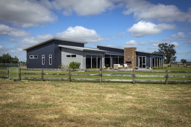 Photo of property in 370 Ashburton Staveley Road, Greenstreet, Ashburton, 7771