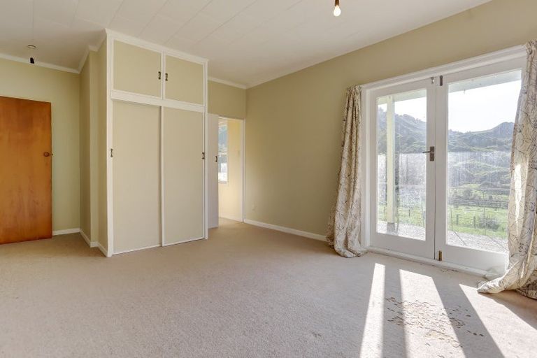 Photo of property in 868 Makakaho Road, Ngamatapouri, Whanganui, 4588