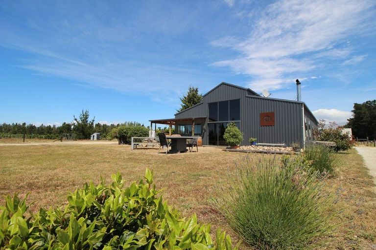 Photo of property in 249 Letts Gully Road, Letts Gully, Alexandra, 9393