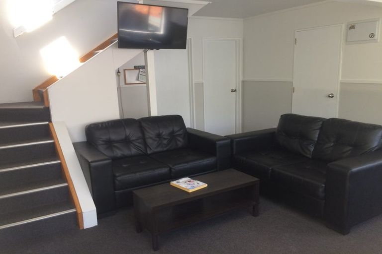 Photo of property in 25b Clyde Street, North Dunedin, Dunedin, 9016