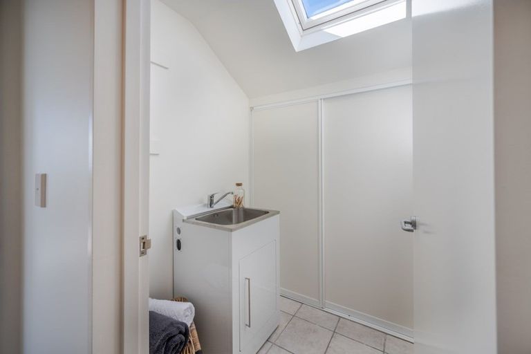 Photo of property in 1 Overdale Drive, Cashmere, Christchurch, 8022