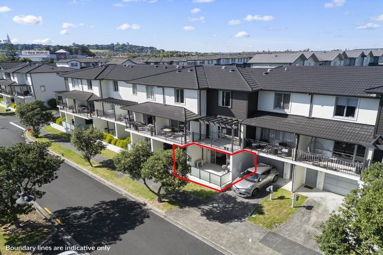 Photo of property in 1/15 Waihi Way, East Tamaki, Auckland, 2013