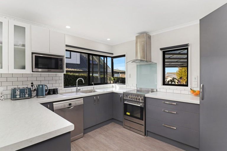 Photo of property in 15 Loveridge Place, Morrinsville, 3300