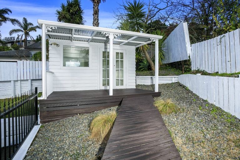 Photo of property in 62 Glencoe Road, Browns Bay, Auckland, 0630