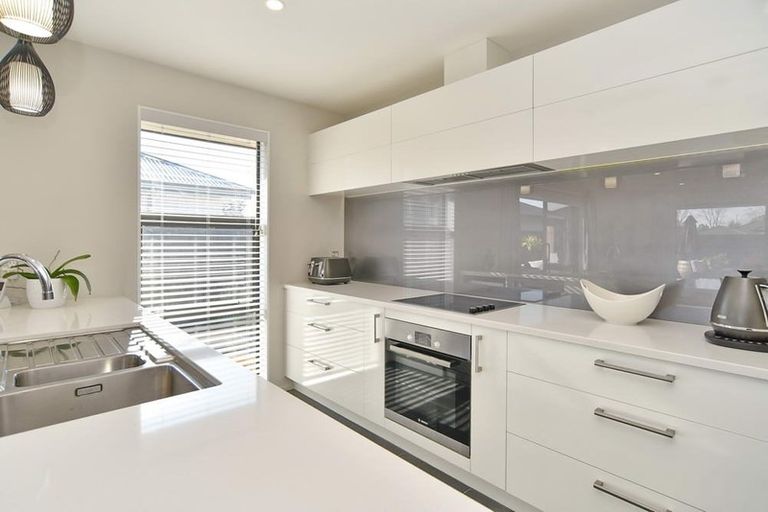 Photo of property in 27 Te Whariki Street, Marshland, Christchurch, 8083