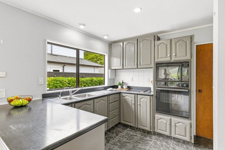 Photo of property in 49 Satara Crescent, Khandallah, Wellington, 6035