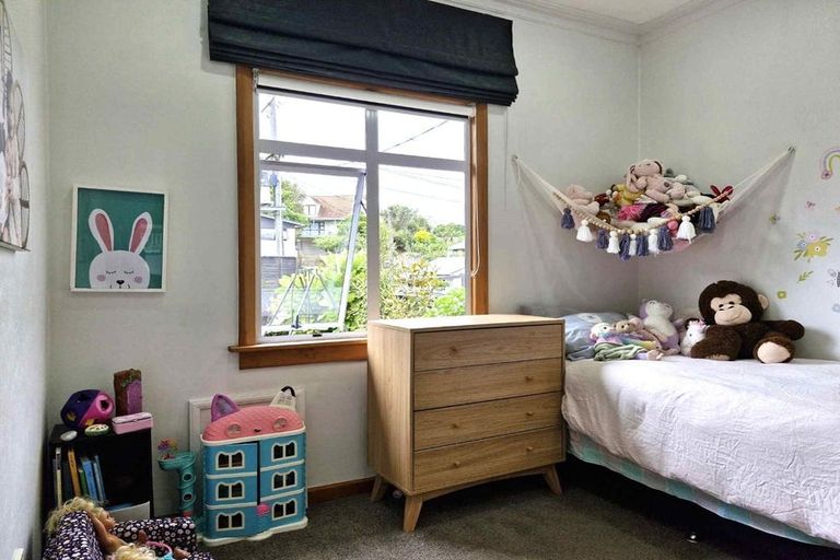 Photo of property in 60 Ballance Street, Lower Vogeltown, New Plymouth, 4310