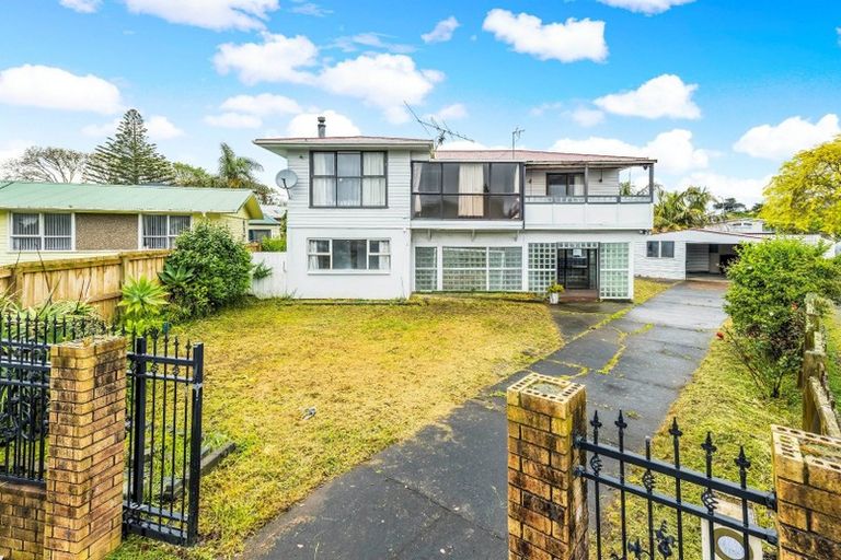 Photo of property in 11 Tomlin Place, Mangere East, Auckland, 2024