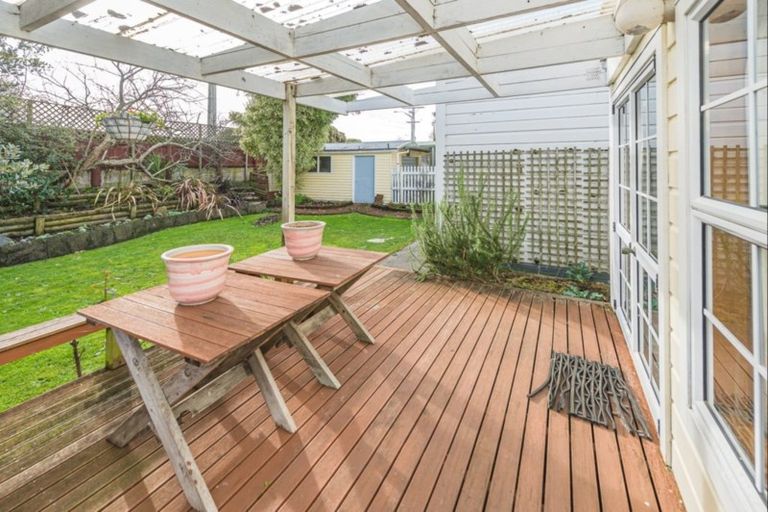 Photo of property in 13 Mason Terrace, Gonville, Whanganui, 4501
