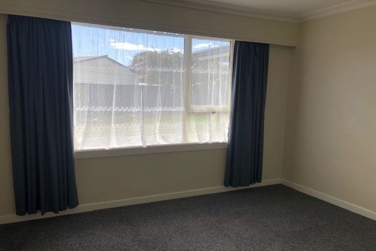 Photo of property in 93 Conway Crescent, Glengarry, Invercargill, 9810