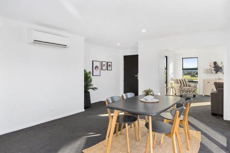 Photo of property in 76 Shields Street, Clyde, 9330