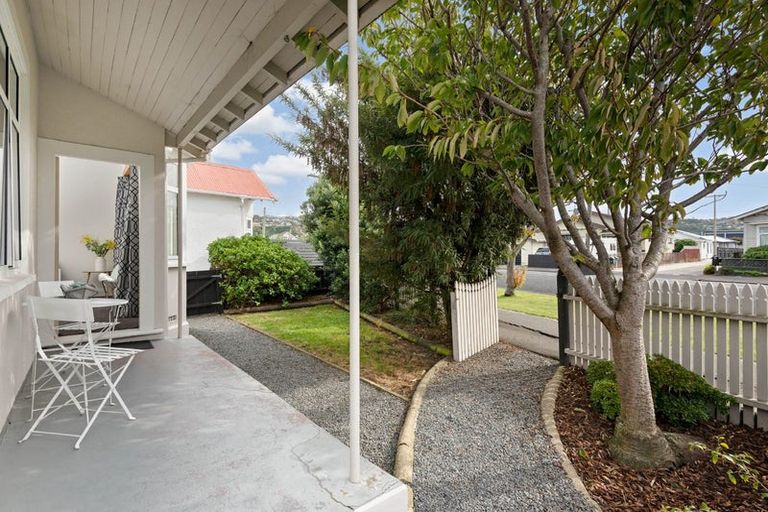 Photo of property in 23 Hargest Crescent, Saint Kilda, Dunedin, 9012
