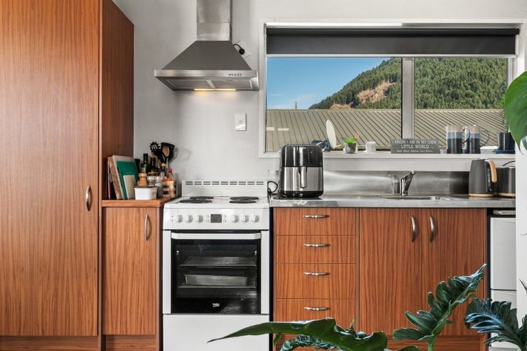 Photo of property in 170a Fernhill Road, Fernhill, Queenstown, 9300