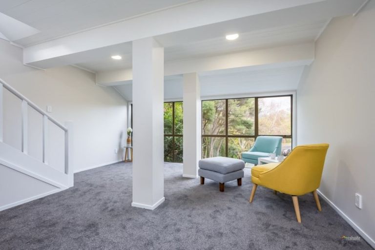 Photo of property in 25 Solander Place, Whitby, Porirua, 5024