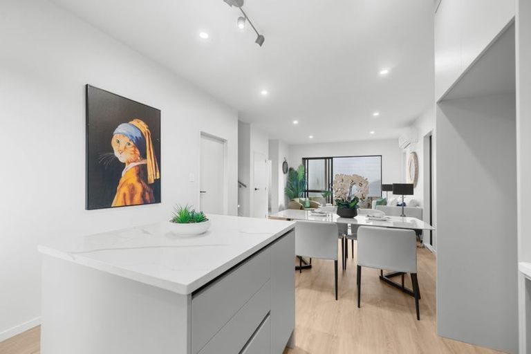 Photo of property in 108b Taikata Road, Te Atatu Peninsula, Auckland, 0610